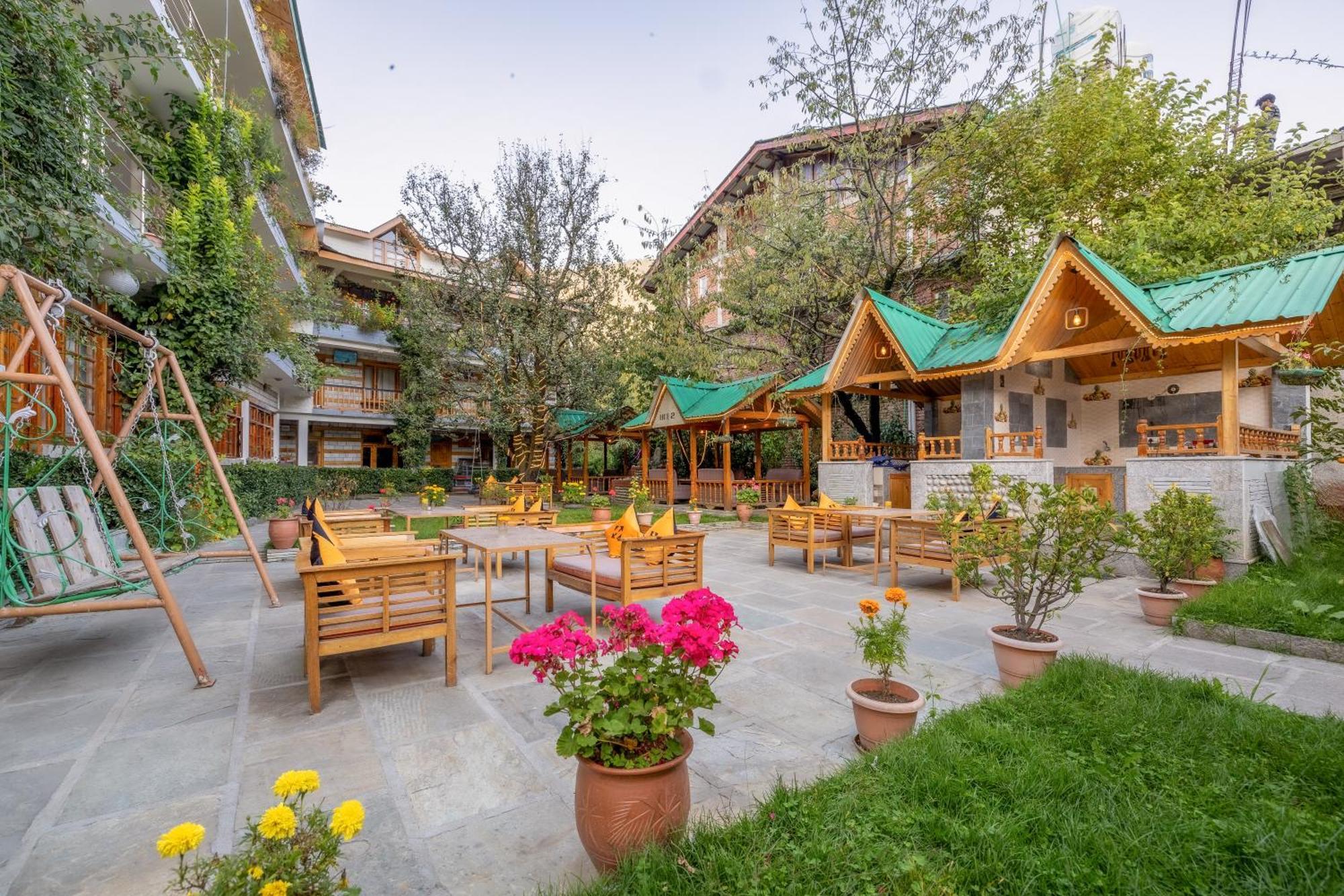 Hotel Hide-In Old Manali Exteriér fotografie